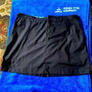 3/$13 Black LPGA Skort in excellent condition.